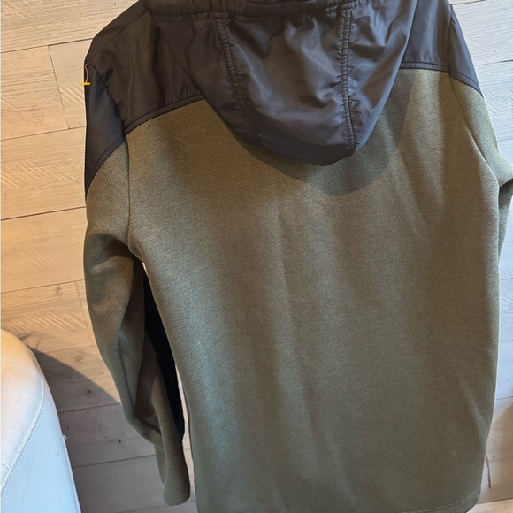 Under Armour‎ Performance Jacket Black and Olive Green - Picture 6 of 6